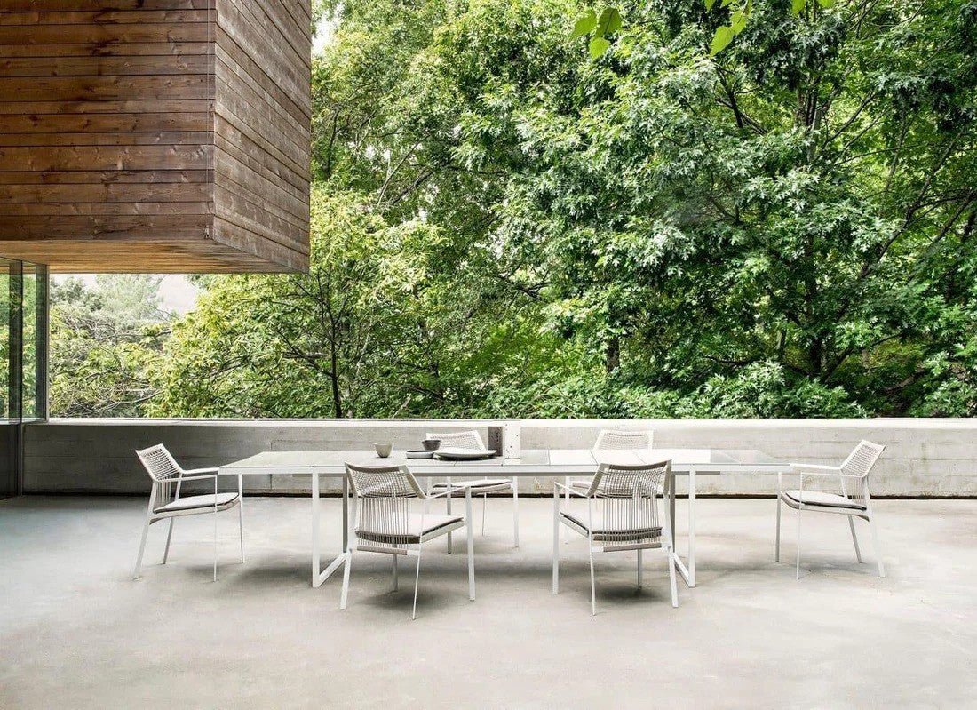 Brisbane’s Outdoor Dining Advantage: Why Your Table Choice Matter - Elsa Home And Beauty
