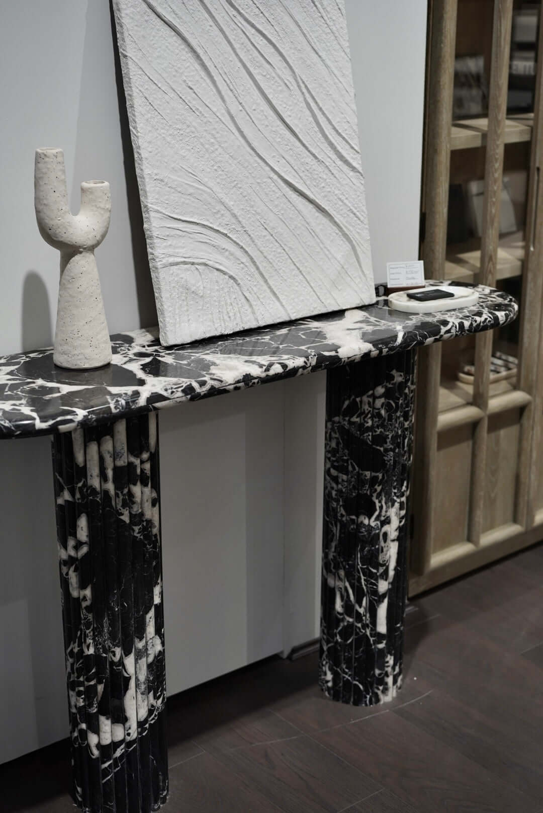 Elevate Your Interior with a Black Console Tab - Elsa Home And Beauty