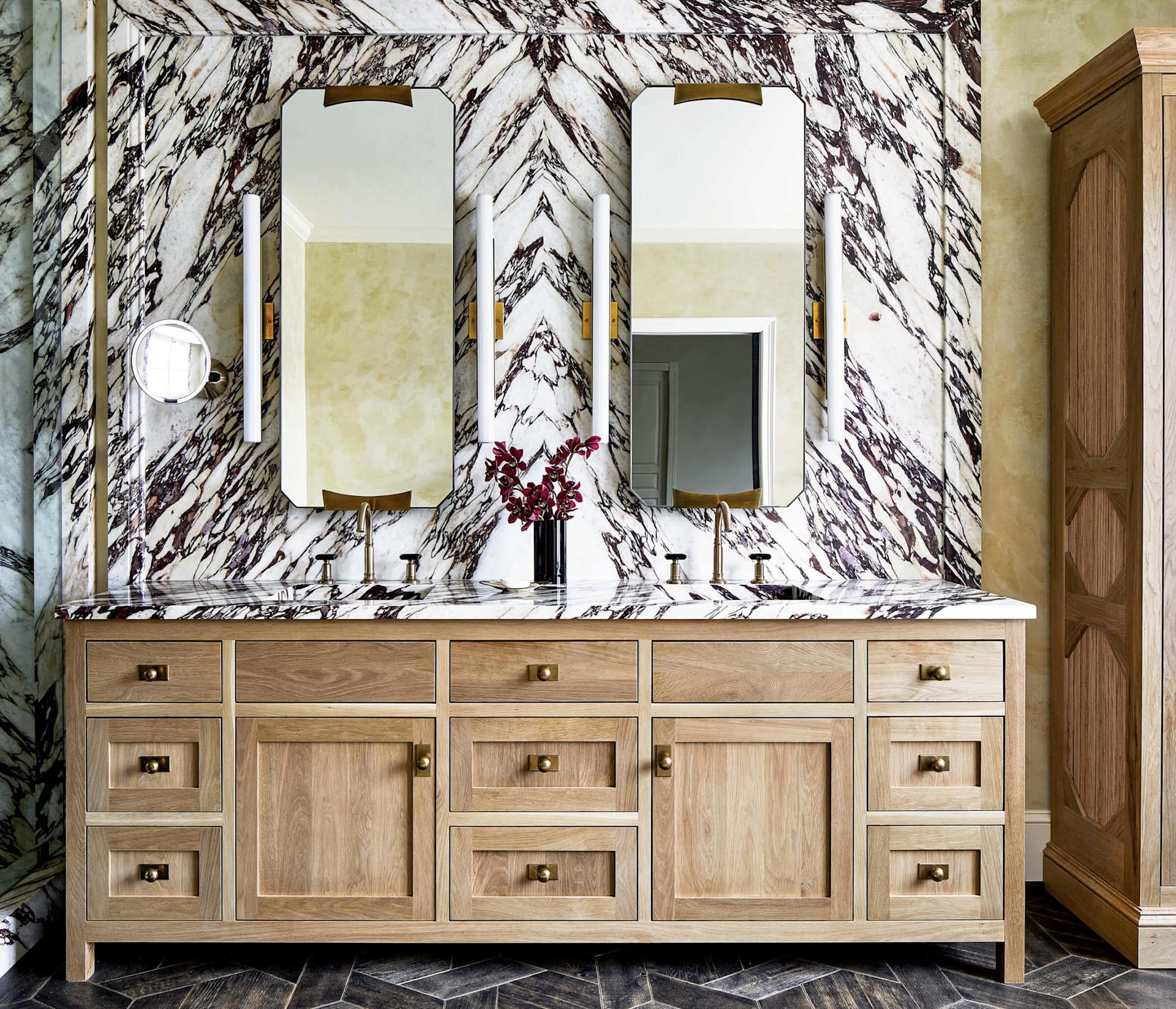 How to Design Impactful Bathroom Spaces with Calacatta Viola Marble ...