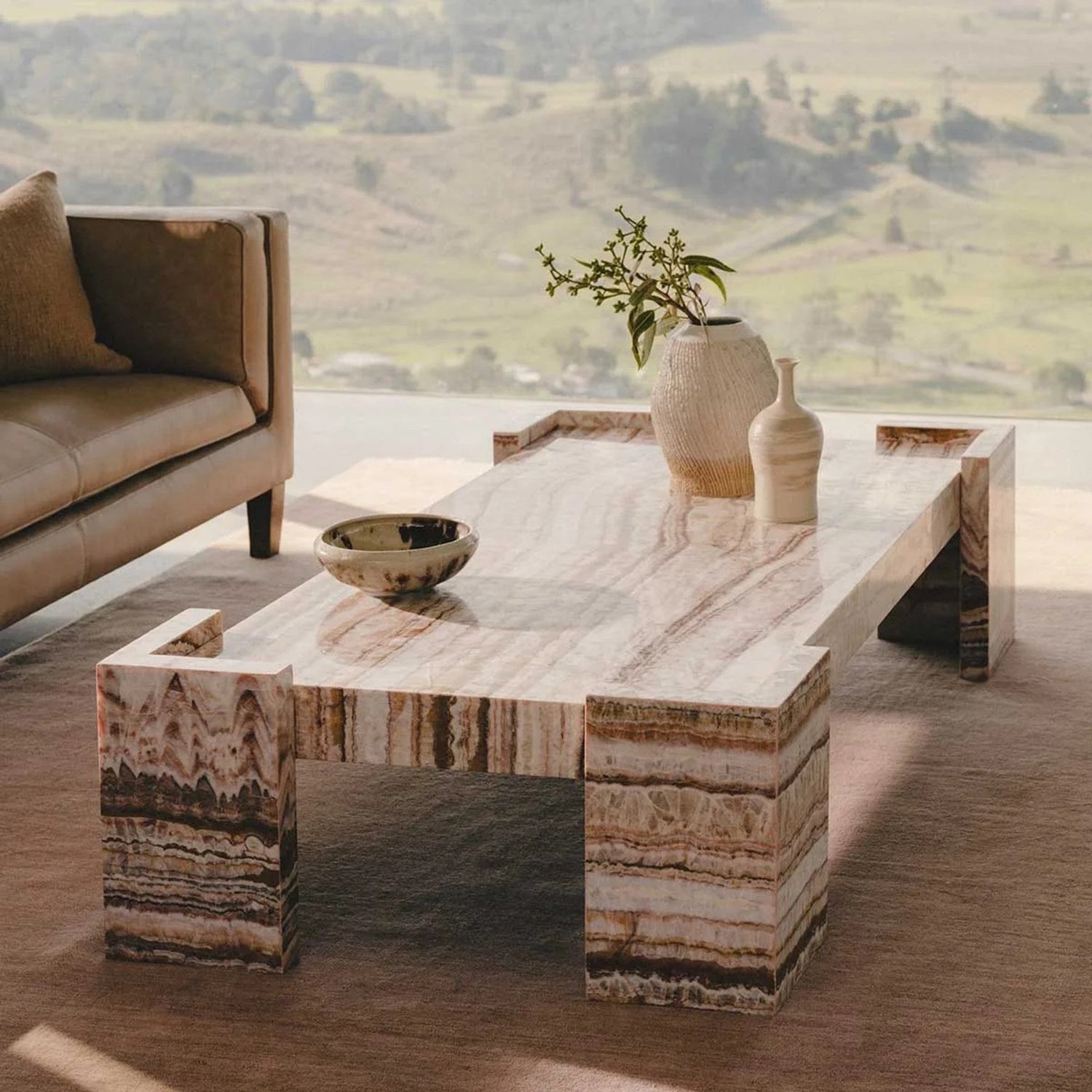 The Timeless Appeal of a Marble Coffee Table in Canada - Elsa Home And Beauty