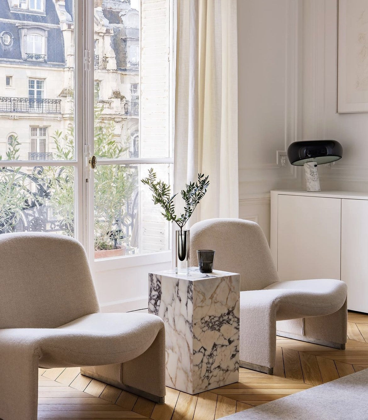 Calacatta Viola Plinth