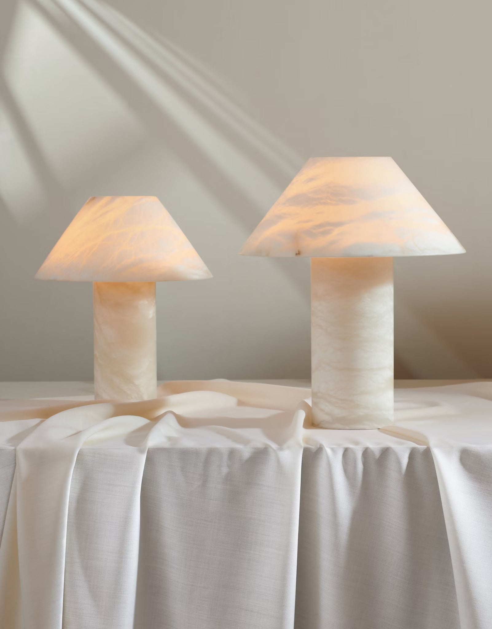 Bella Alabaster Lamp - Elsa Home And Beauty
