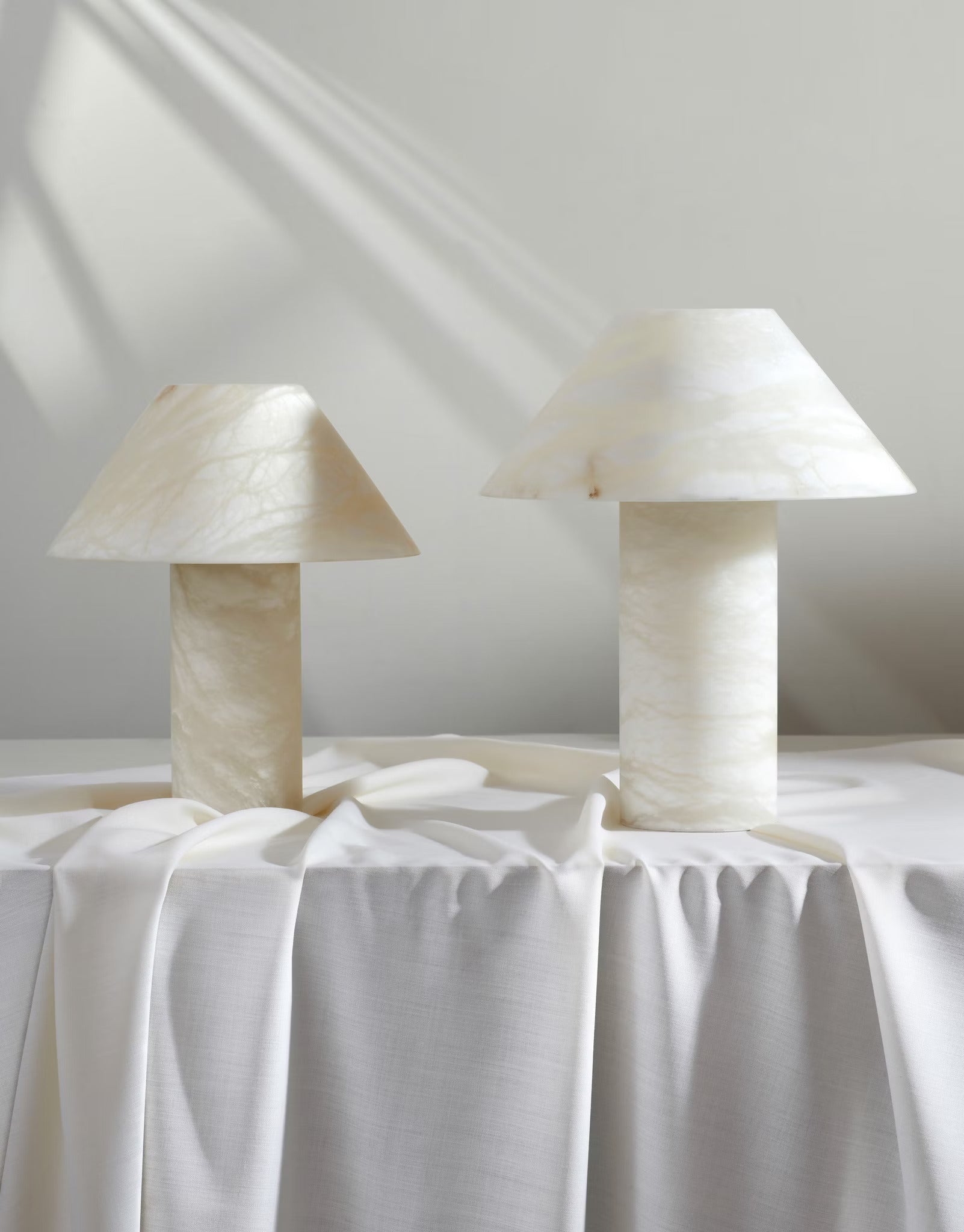 Bella Alabaster Lamp - Elsa Home And Beauty