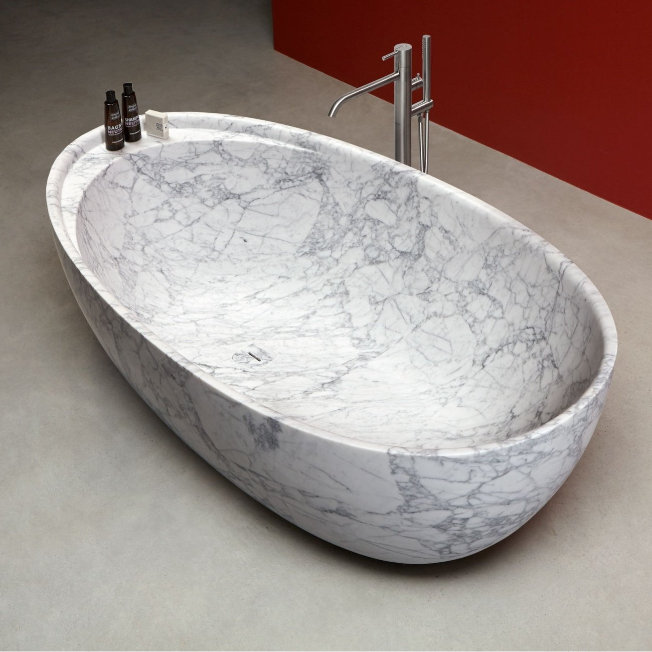 Carrara Marble Solid Bath Tub - Elsa Home And Beauty