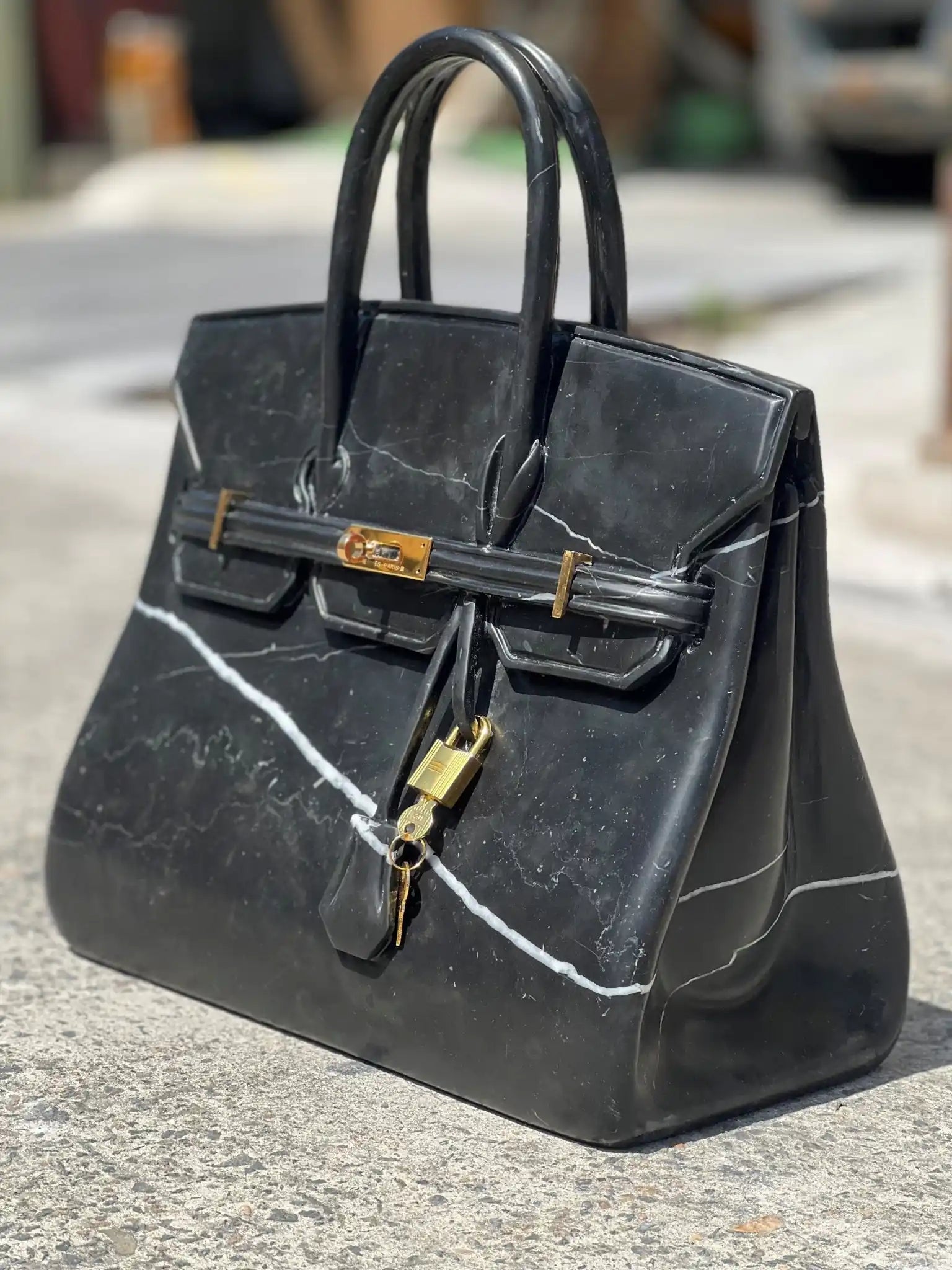 Marble carved handbag sculpture - Elsa Home And Beauty