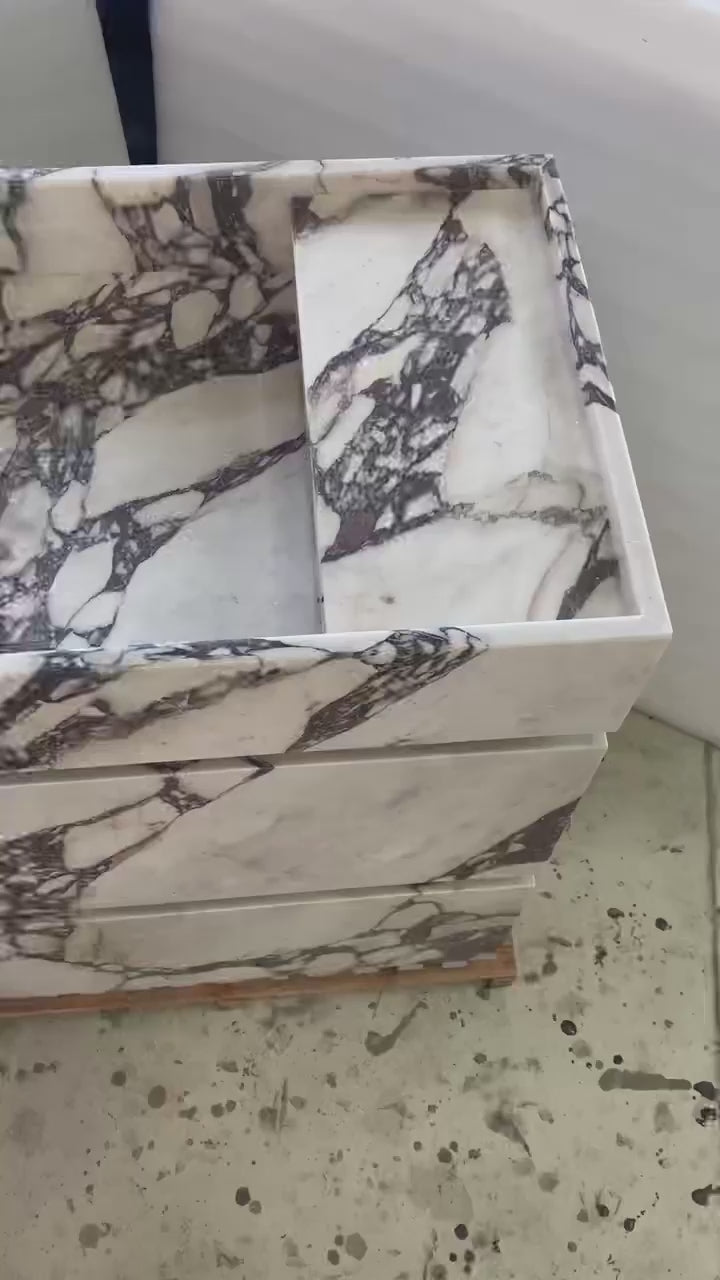 calacatta viola vanity