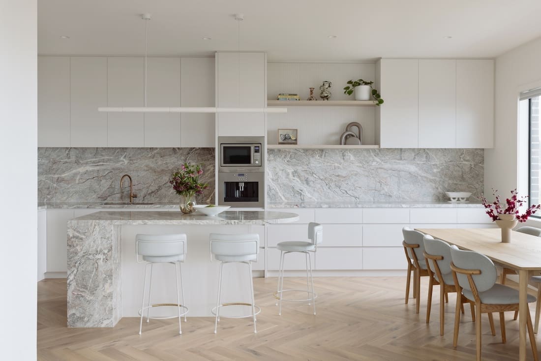 Designing a Marble Kitchen: Splashbacks, Stone Selection and How to Complete the Look - Elsa Home And Beauty