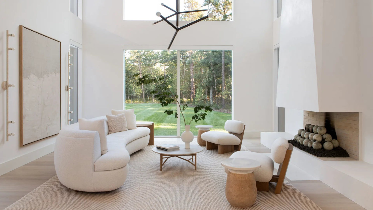 How to Add Personality to Minimalist Spaces - Elsa Home And Beauty