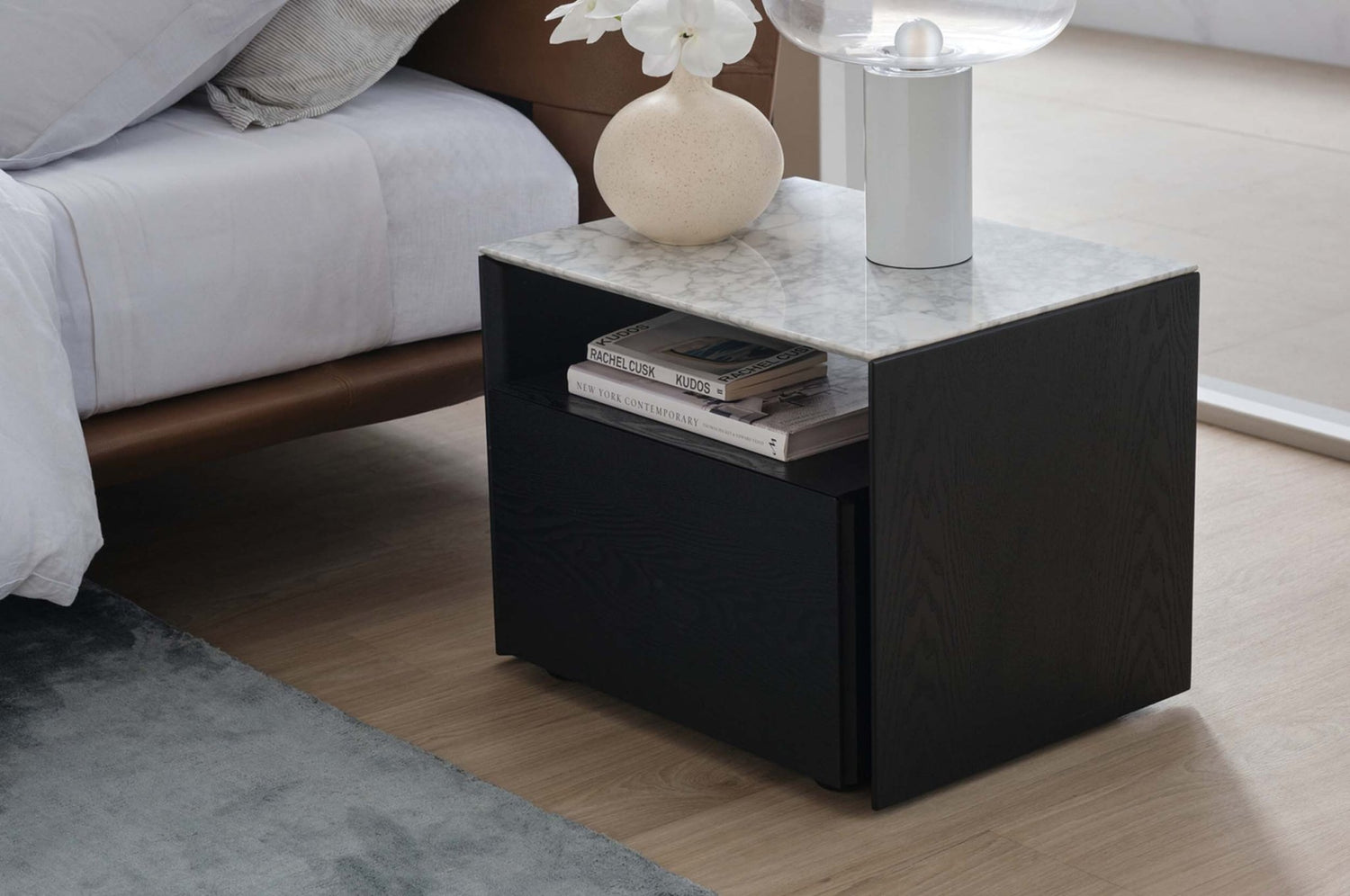 how to Choose the Perfect Bedside Tables