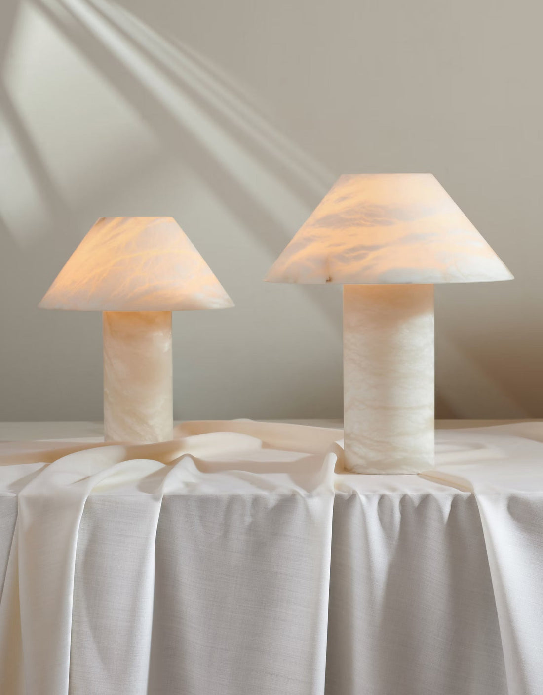 Bella Alabaster Lamp - Elsa Home And Beauty