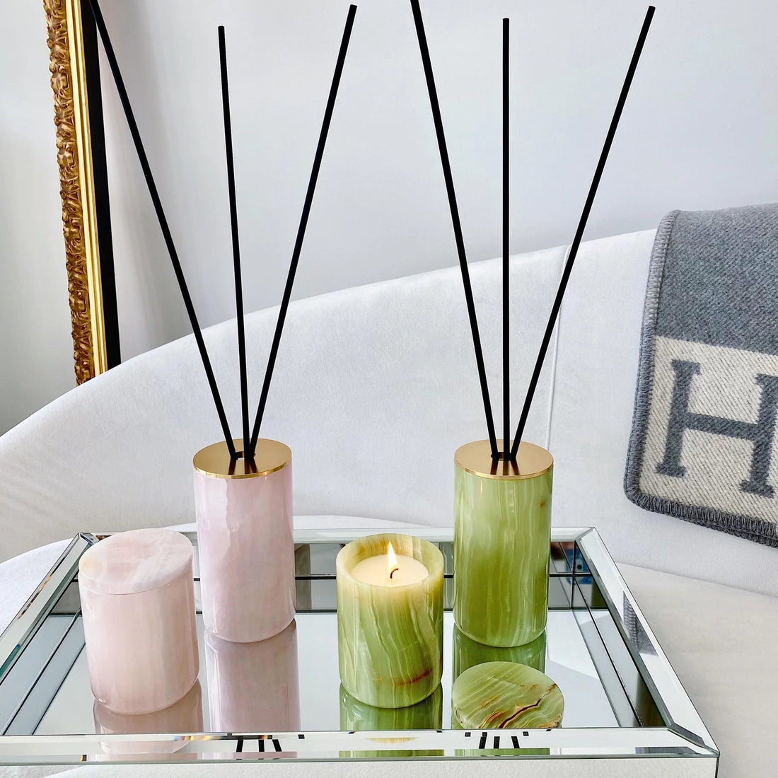 Exclusive Bundle: Onyx Candle &amp; Diffuser - Elsa Home And Beauty